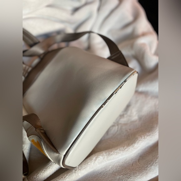 Loungefly Baby Yoda Backpack - Picture 5 of 6